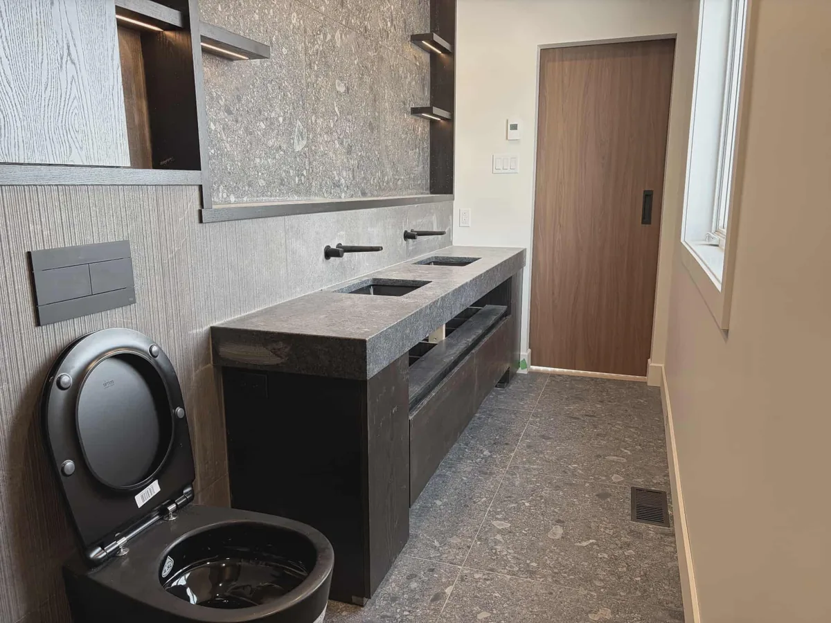 Nettoyage après construction condos Bois-Francs Victoriaville — salle de bain