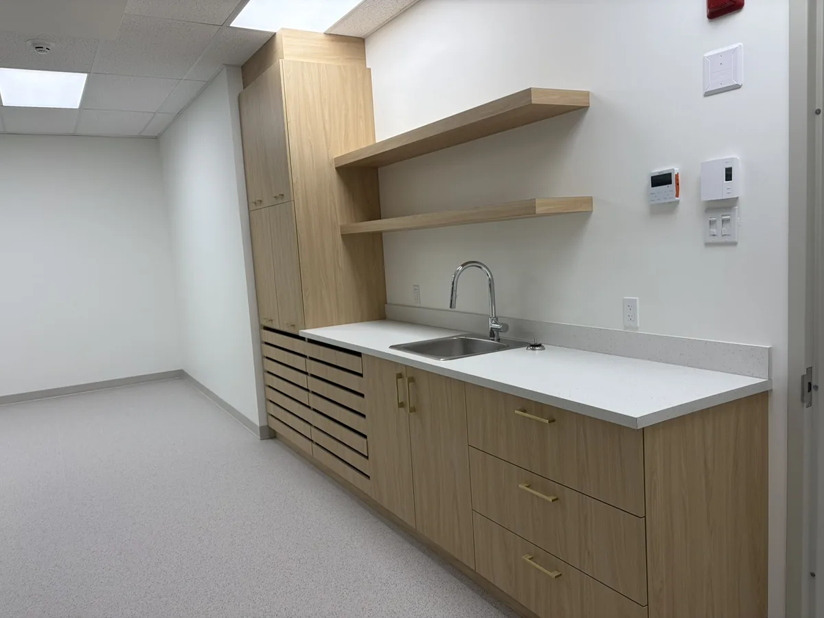 Nettoyage après construction CPE Bécassine Drummondville — vue d'ensemble