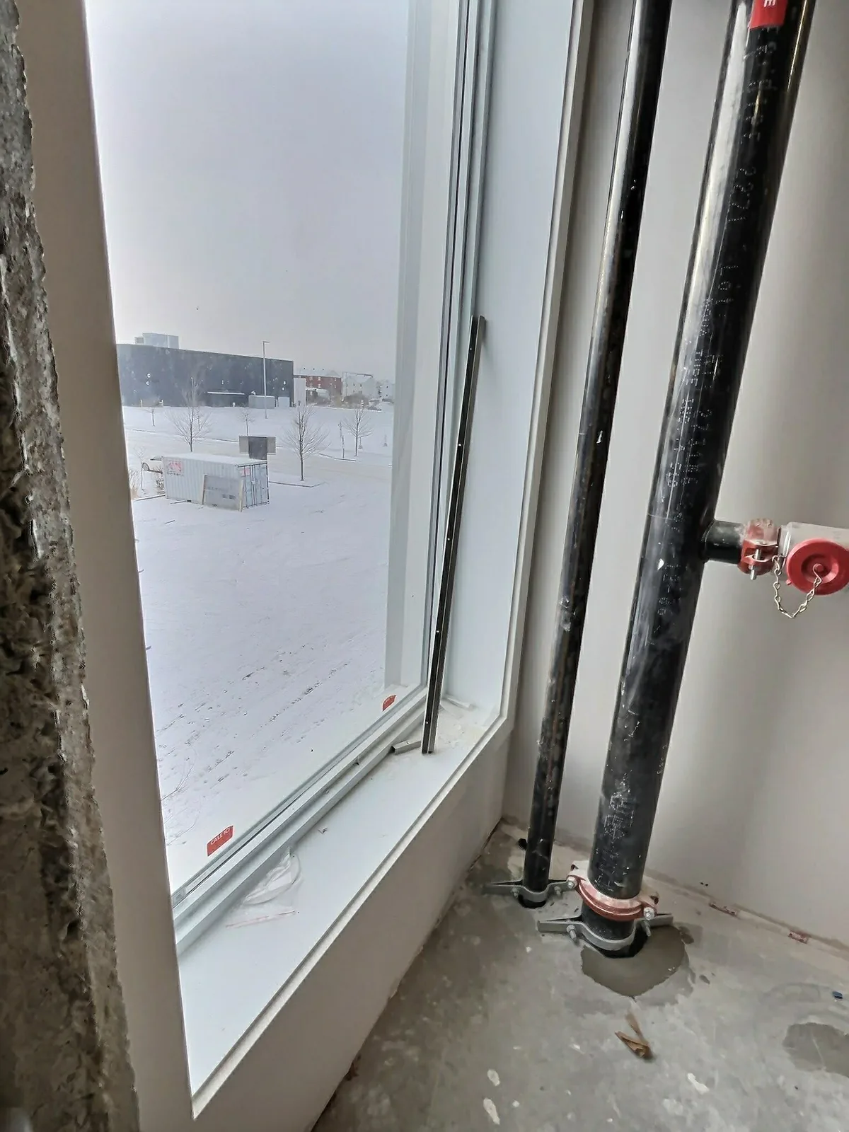 Nettoyage après construction résidence aînés 100 logements Drummondville — espace commun